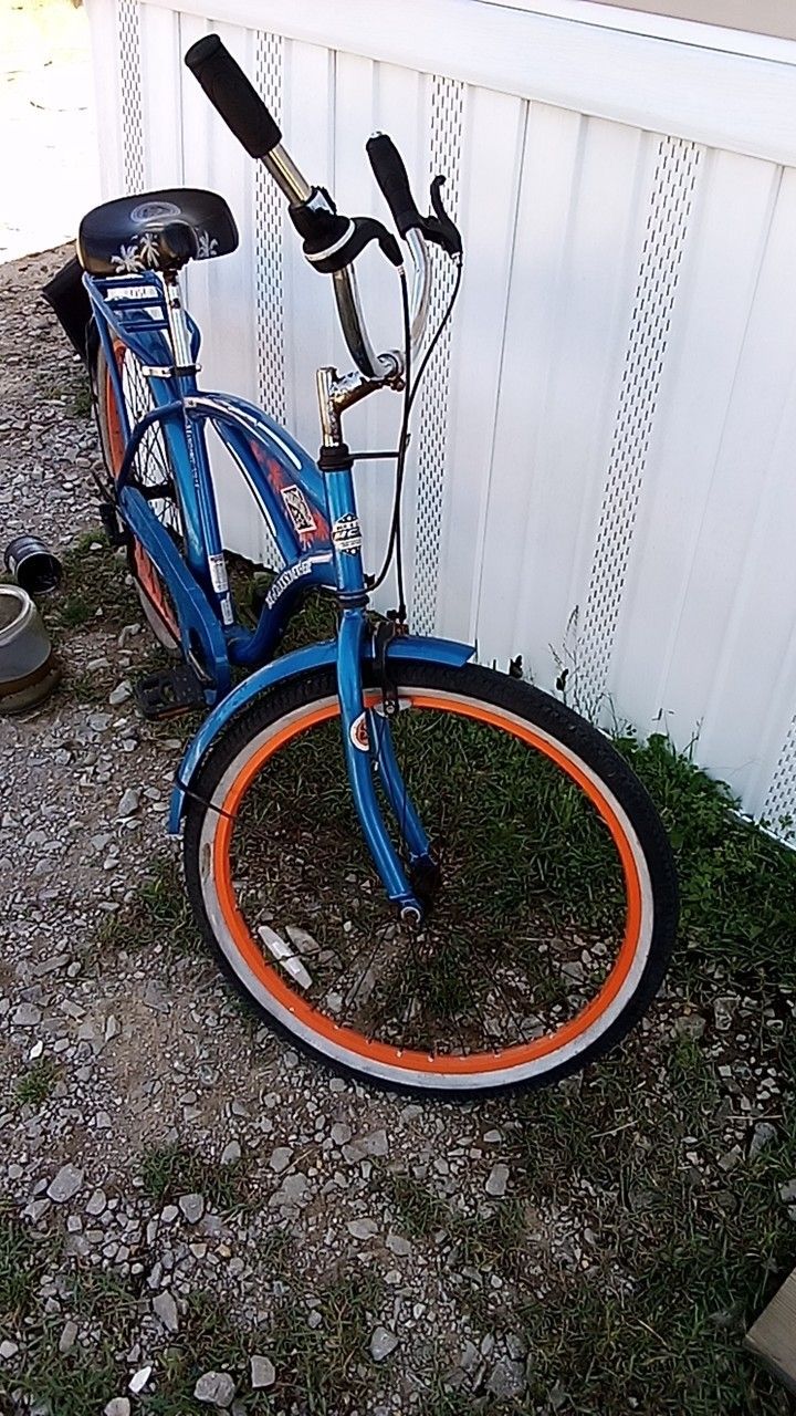 26" Margaritaville Bike