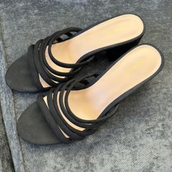Old Navy  Sandals