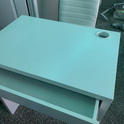 White IKEA Desk And Chair 