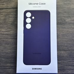 Galaxy S24 + Silicone Case 