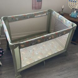 Graco Pack N Play Playard /crib