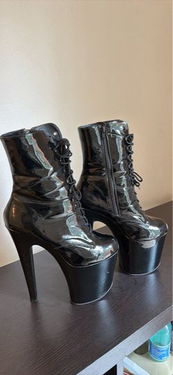 8" Patent Black Pleasers
