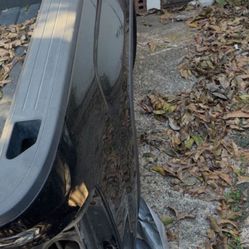 Crew Cab Gmc Bed Selling Alone 2016/2017