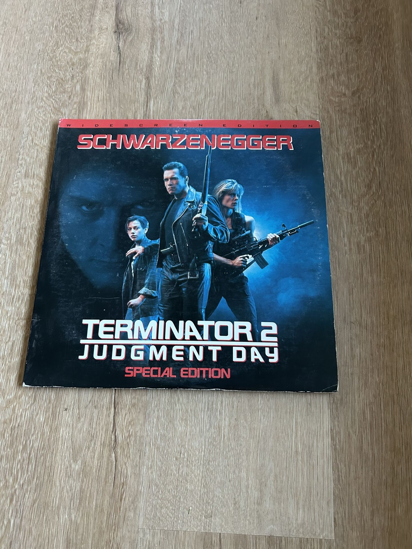 TERMINATOR 2: JUDGMENT DAY 1991 SPECIAL EDITION Widescreen 2-Disc LASERDISC 1993