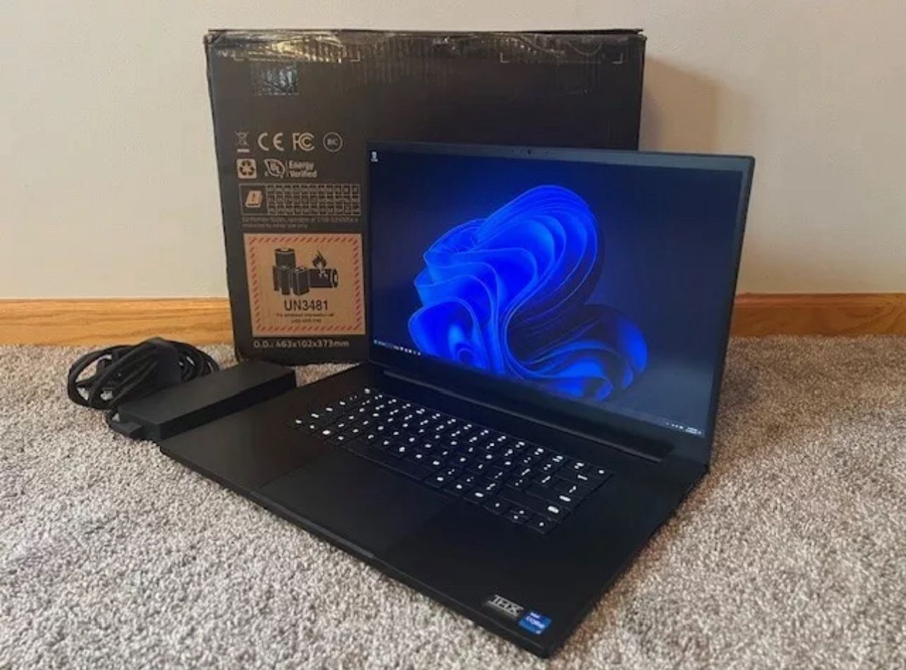 Razer Blade 17.3" QHD (1TB SSD, Intel Core i7 12th Gen, 32GB, RTX 3080 Ti