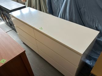 White 6-Drawer Double Dresser