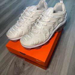 Nike Air VaporMax Plus
