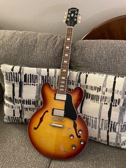 Epiphone 335 Inspired By Gibson Model