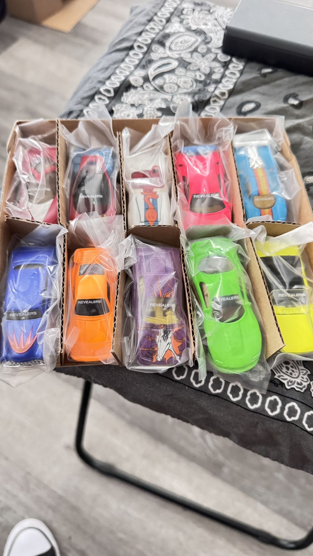 Hot Wheels 1992 Revealers - Blue Token Winning Prize Set 10 CAR - MINT SEALED
