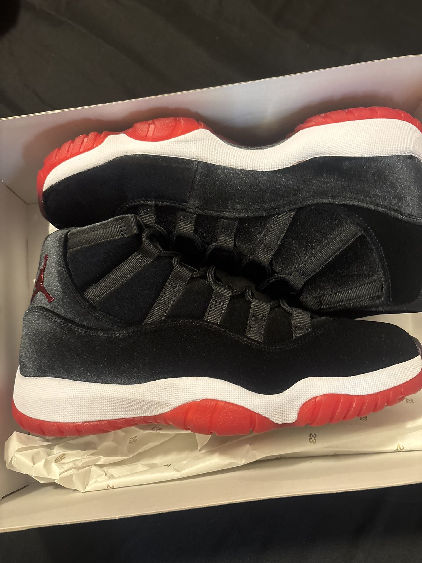 Women Jordan 11