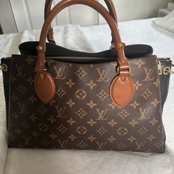 Louis Vuitton Purse REAL