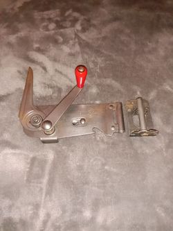 The Swing Away Can Opener