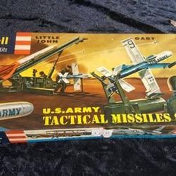 Revell U.S. ARMY Tactical Missile Set Little John & Dart 1958 H-1812:98 S-Type
