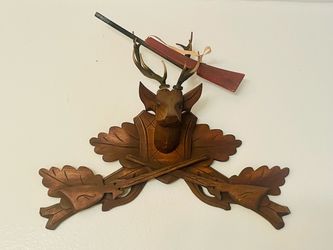Vintage Carved Wooden Stag Cuckoo Clock Crest — Black Forest Hunter Style