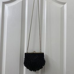 Vintage Black Clam Shell Beaded Snap Chain Purse