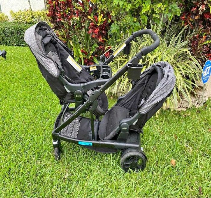 Latest Stroller – Secure, Stylish, and Ready for Fun Trips expert see