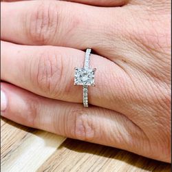 Radiant Engagement Ring Natural Diamonds 