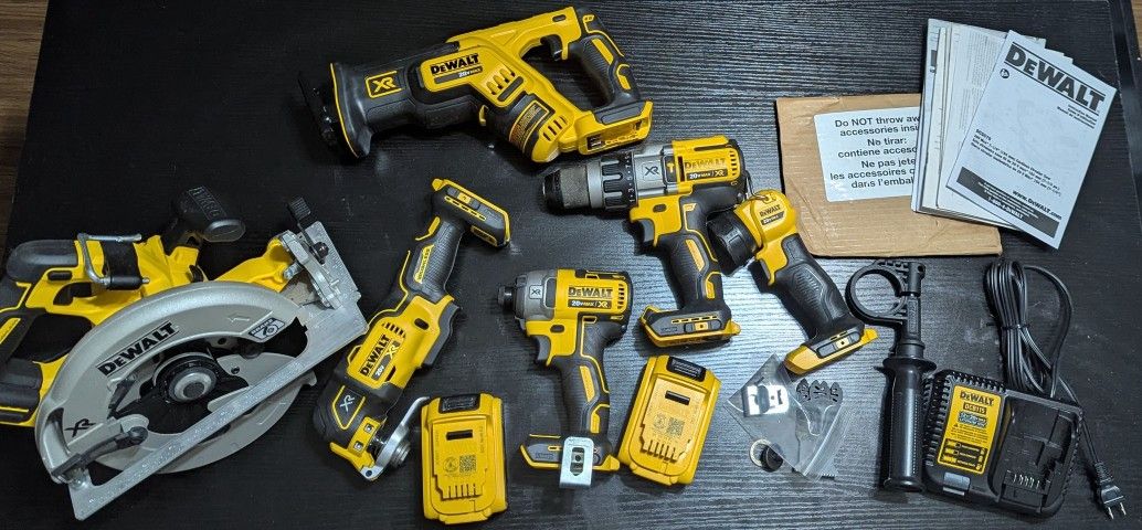 DeWalt DCK694P2 20V MAX XR 6‑Tool Combo Kit – Like New