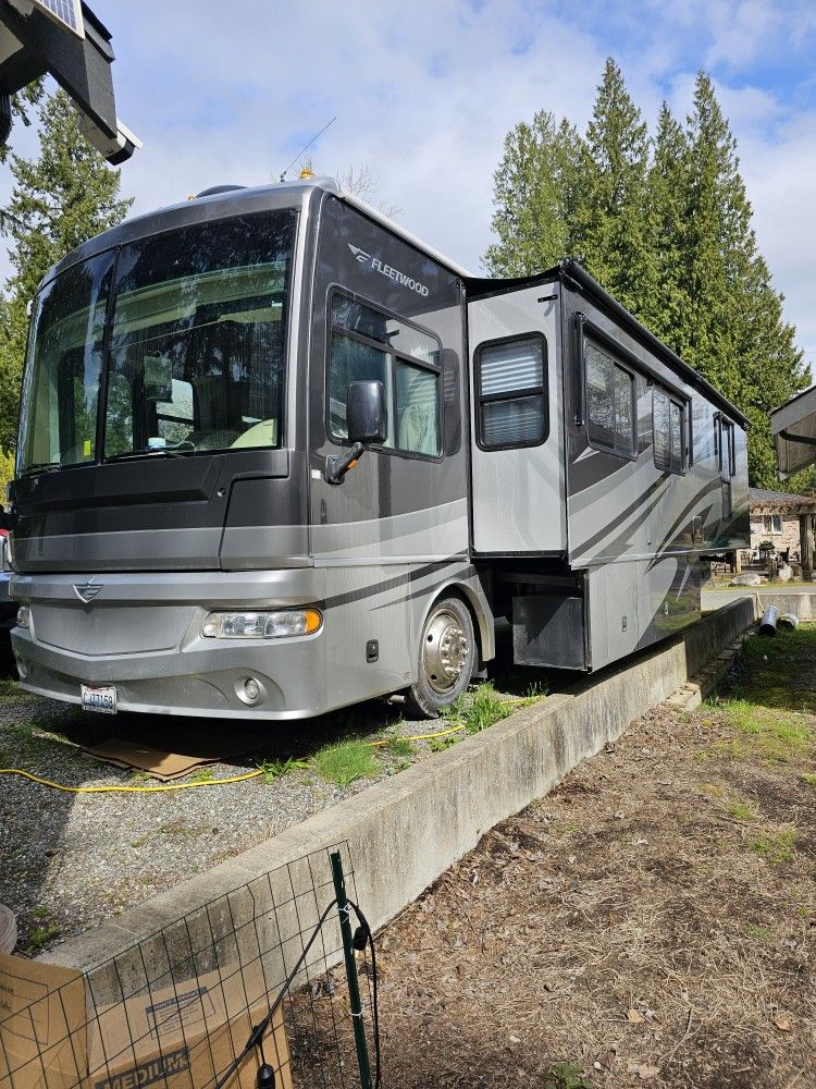2007 Fleetwood Expedition 38n