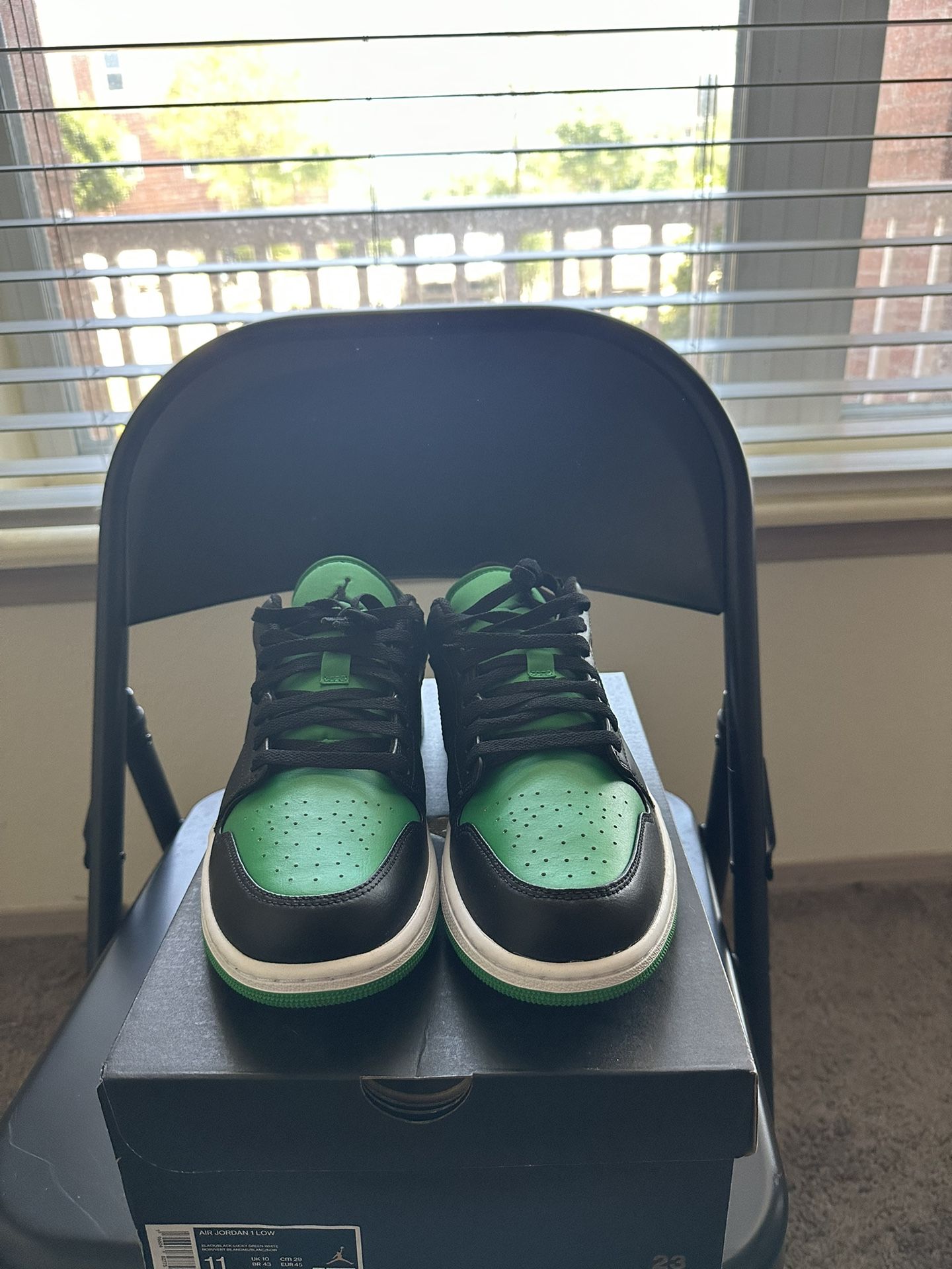 Jordan 1 Low Lucky Green