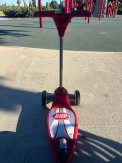 Radio flyer scooter