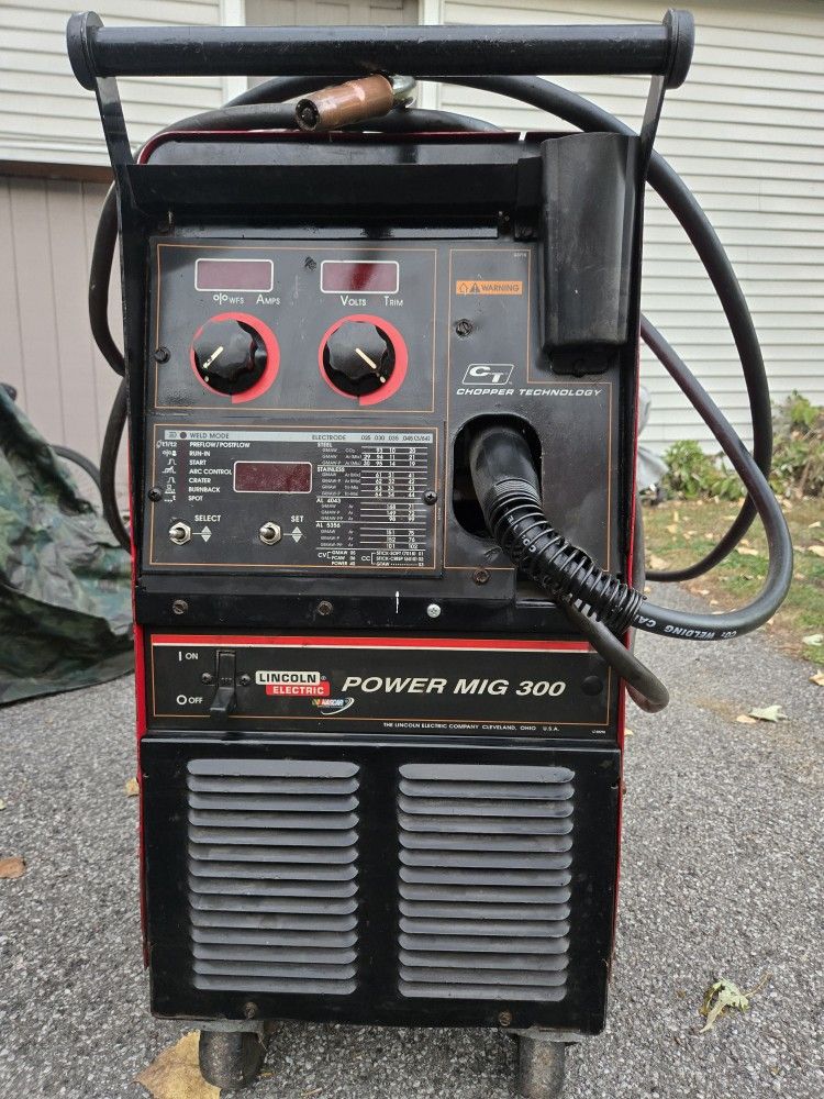 300 Amp Lincoln Mig Welder 