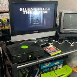 Microsoft Xbox + Silent Hill 4 The Room (Rare), Suffering, Doom 3