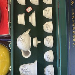 13pcs White Porcelain Tea Gift Set 