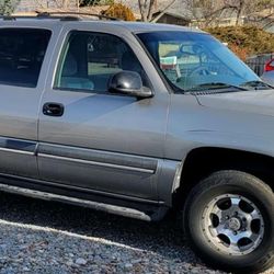 2003 Chevy Suburban 1500 5.3L 