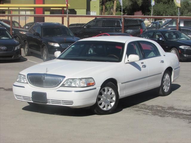 2011 Lincoln Town Car