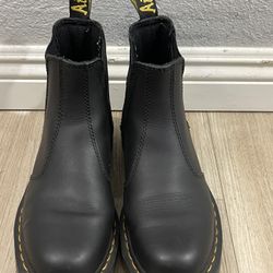 Dr. Martin Chelsea Boot Men Size 8