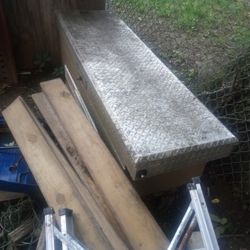 Pickup Truck Tool Box 