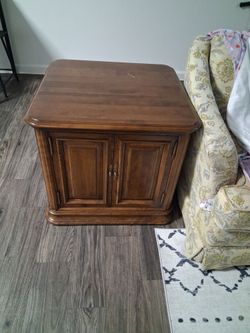 Large end table
