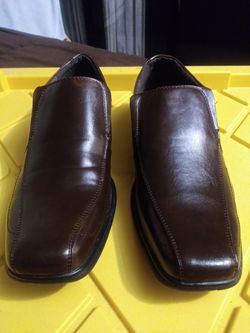 DEXTER shoes size 10