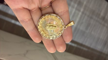 14 k medalla virgen