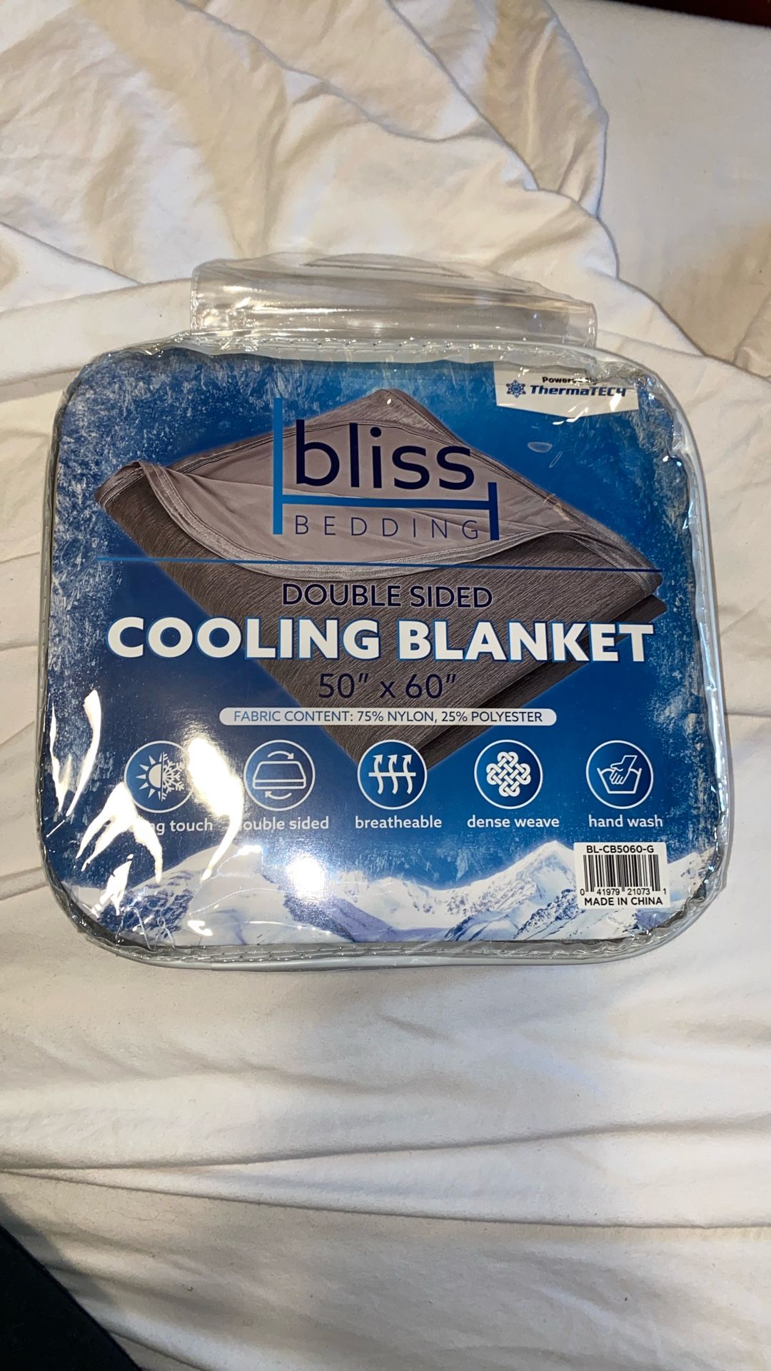 NIB Bliss Bedding Double Sided Cooling Blanket