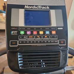 Nordic Track Elliptical Exercise Machine 