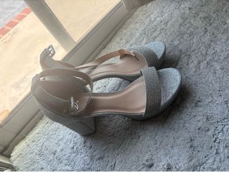 Gray Glitter Heels, Size 8, Worn Once