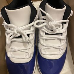 Jordan 11 Low