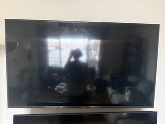 Free 65 inch tv- broken screen