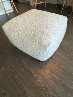 Pouf