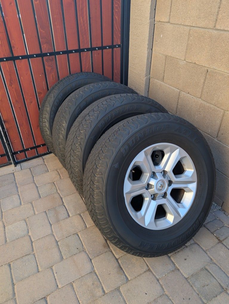 Set Of 4 Toyota 4Runner 17" Wheels & Tires 265/70R17