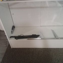 Nice Display Cabinet No Glass Is Broken 40 Dollarsl 