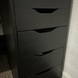 2 Ikea Drawers