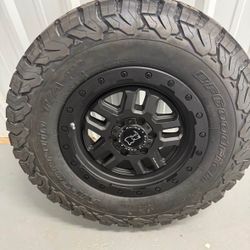 BFGoodrich KO2 Disco + Rhino Black Rim (All-Terrain)