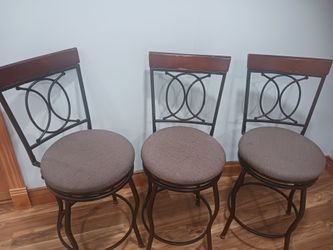 3 Counter  stools