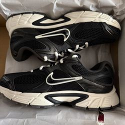 Nike V5 RNR "Jackie Robinson Day"