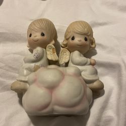 Precious Moments Angels Figurine