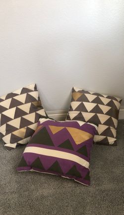 Decorative pillows