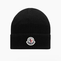 Black Unisex Moncler Knitted Beanie 